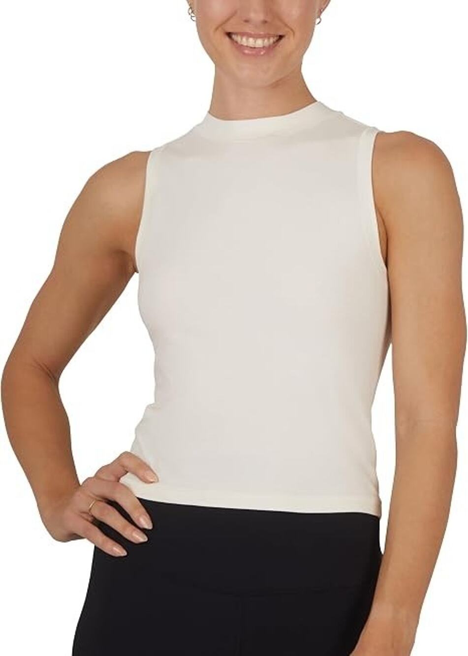 Yogalicious Women’s Loose-Fitting Tank top ivory sport Sz L Workout Top A011312